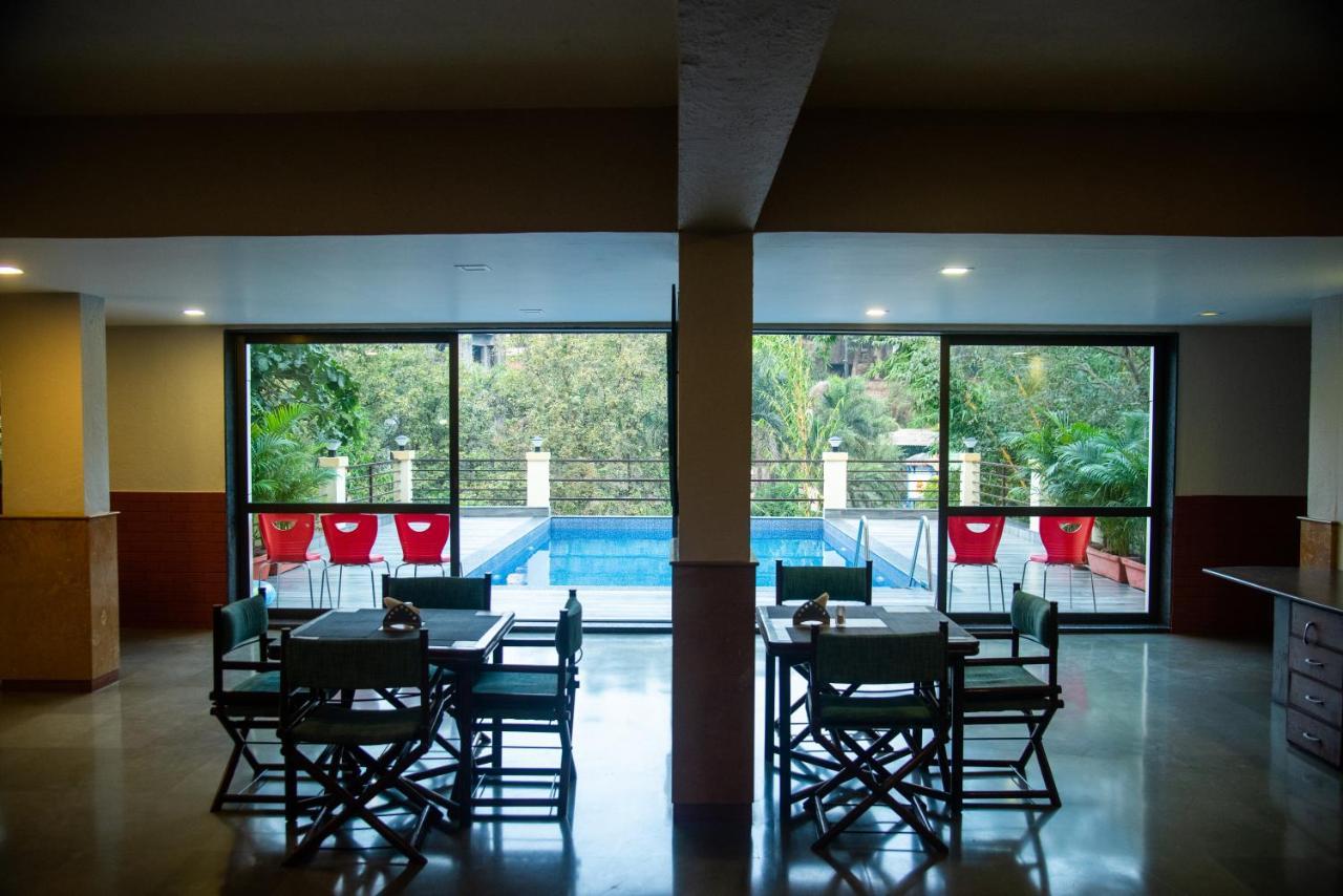 Amazinn Villa لونافالا المظهر الخارجي الصورة